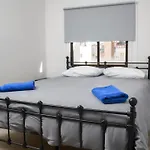 Ollies 3 Bedroom 公寓 *
